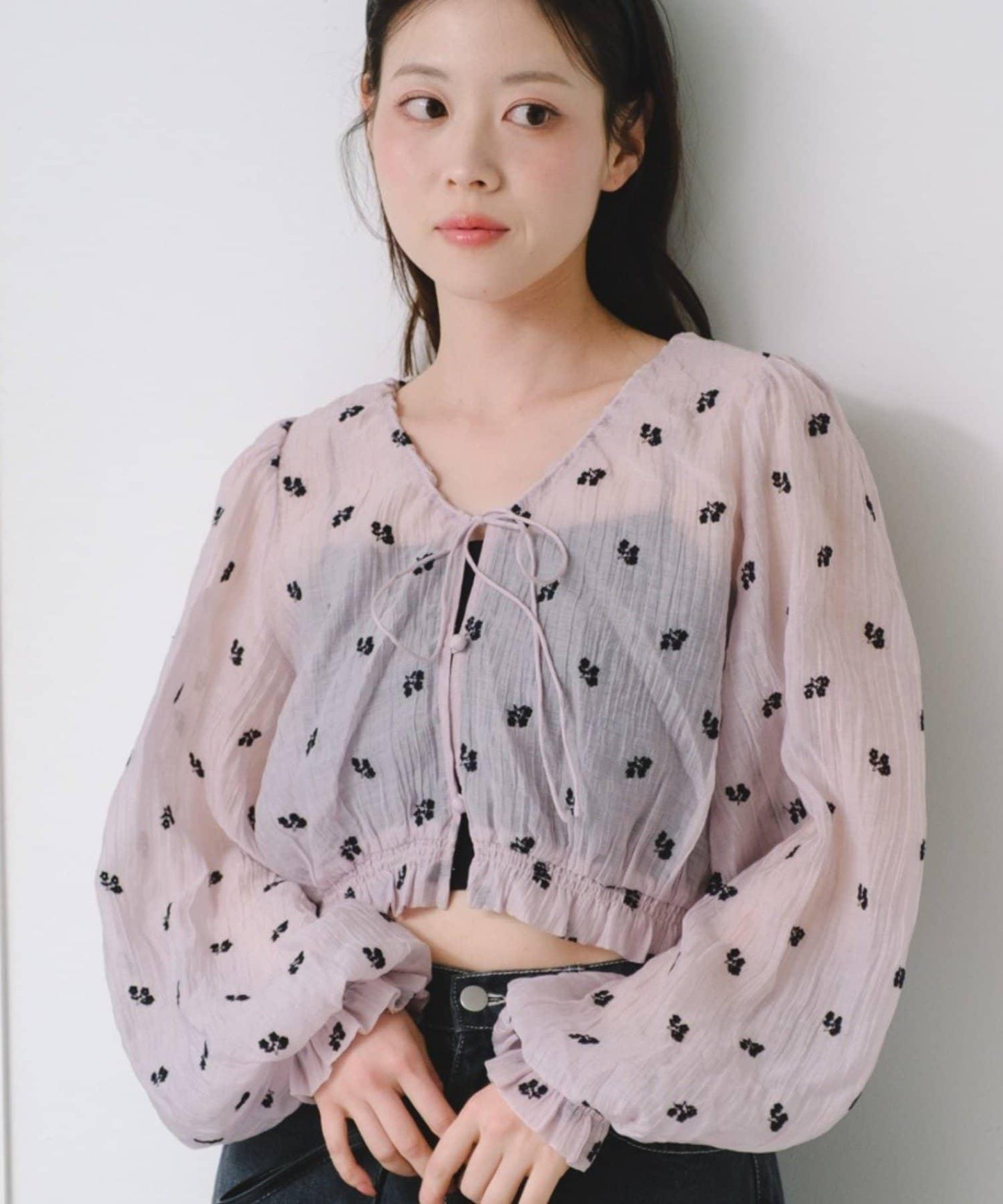 花卉刺繡襯衫