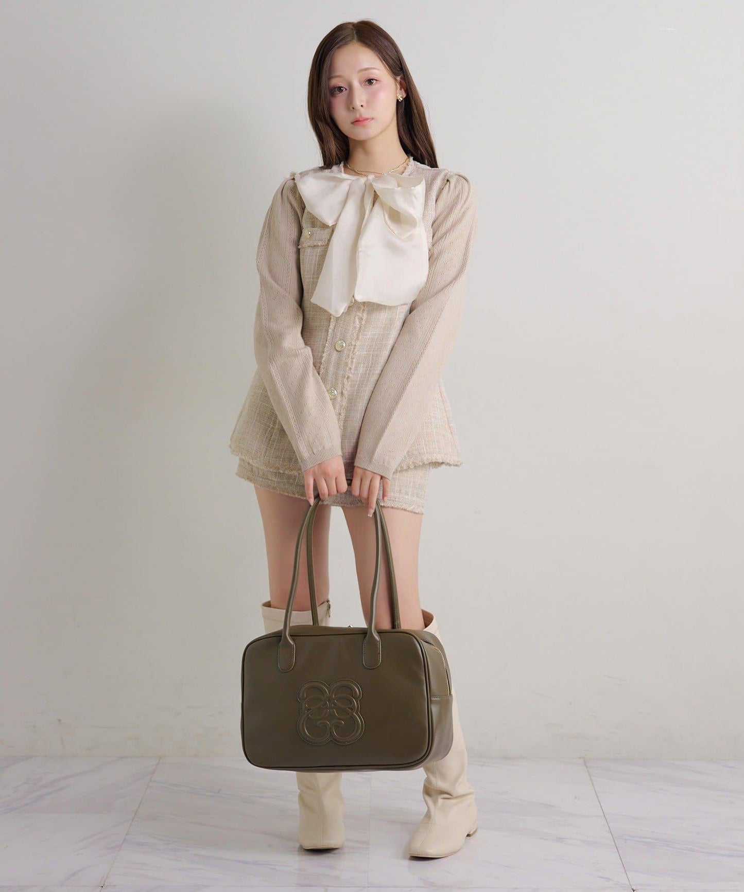 Carry-on 壓紋Logo 包