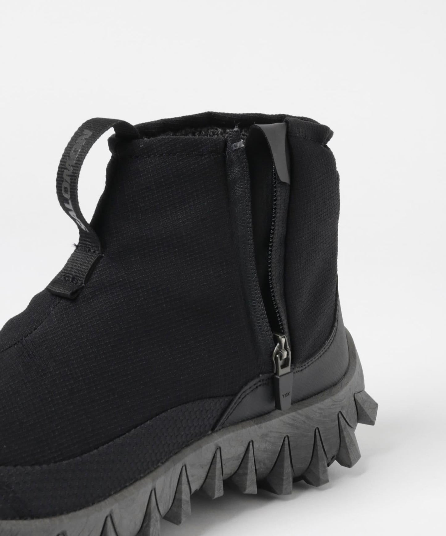 SALOMON SNOWCLOG MID
