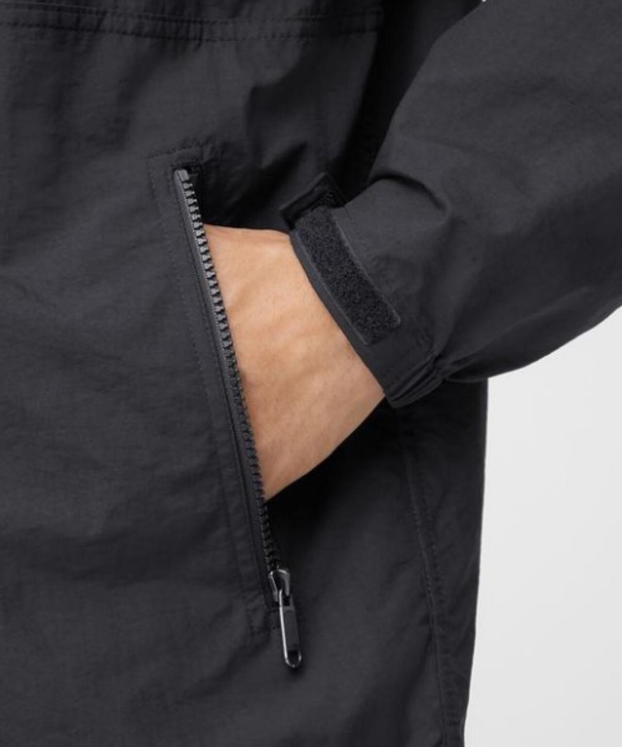 THE NORTH FACE Compact Jacket 夾克