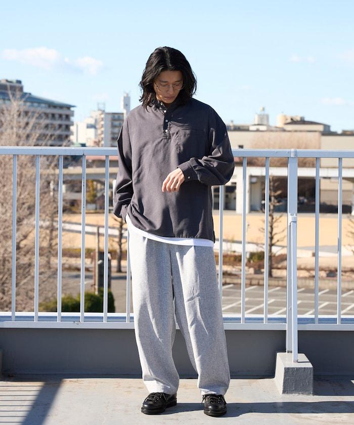 Relax Fit 亞麻混紡 立領 套頭襯衫
