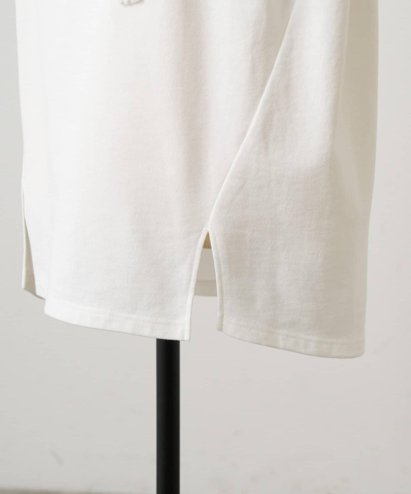 BA刺繡設計休閒上衣