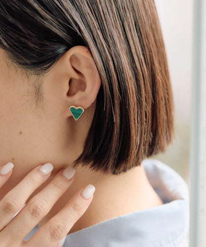 《金屬アレルギー対応/ステンレス》 平面色愛心 耳釘