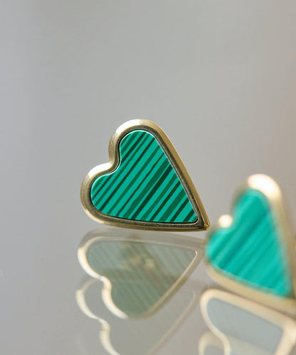 《金屬アレルギー対応/ステンレス》 平面色愛心 耳釘