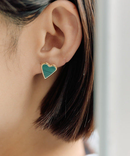 《金屬アレルギー対応/ステンレス》 平面色愛心 耳釘