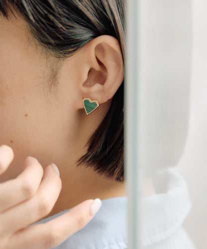 《金屬アレルギー対応/ステンレス》 平面色愛心 耳釘