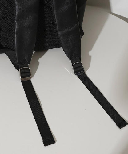 Leather Backpack L 牛皮防潑水皮革含電腦隔層揹包