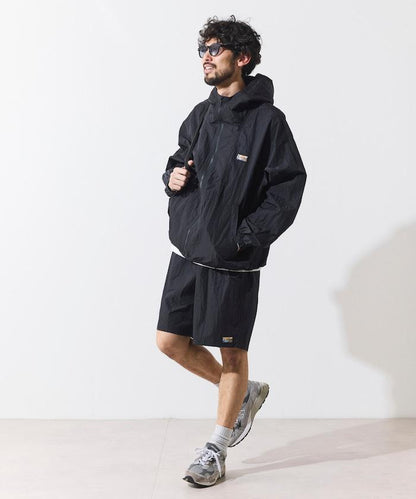 戶外防撕裂尼龍 一點式logo 拉鍊設計 連帽外套+休閒短褲+包 3件套