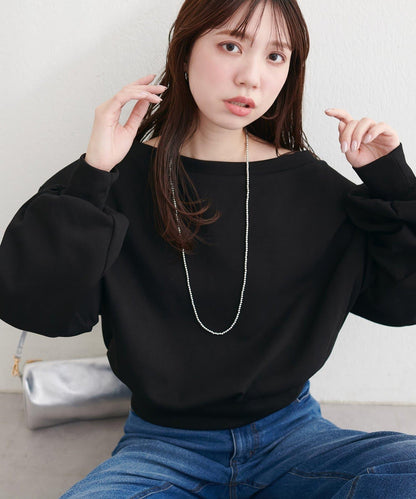 露肩設計 套頭衛衣