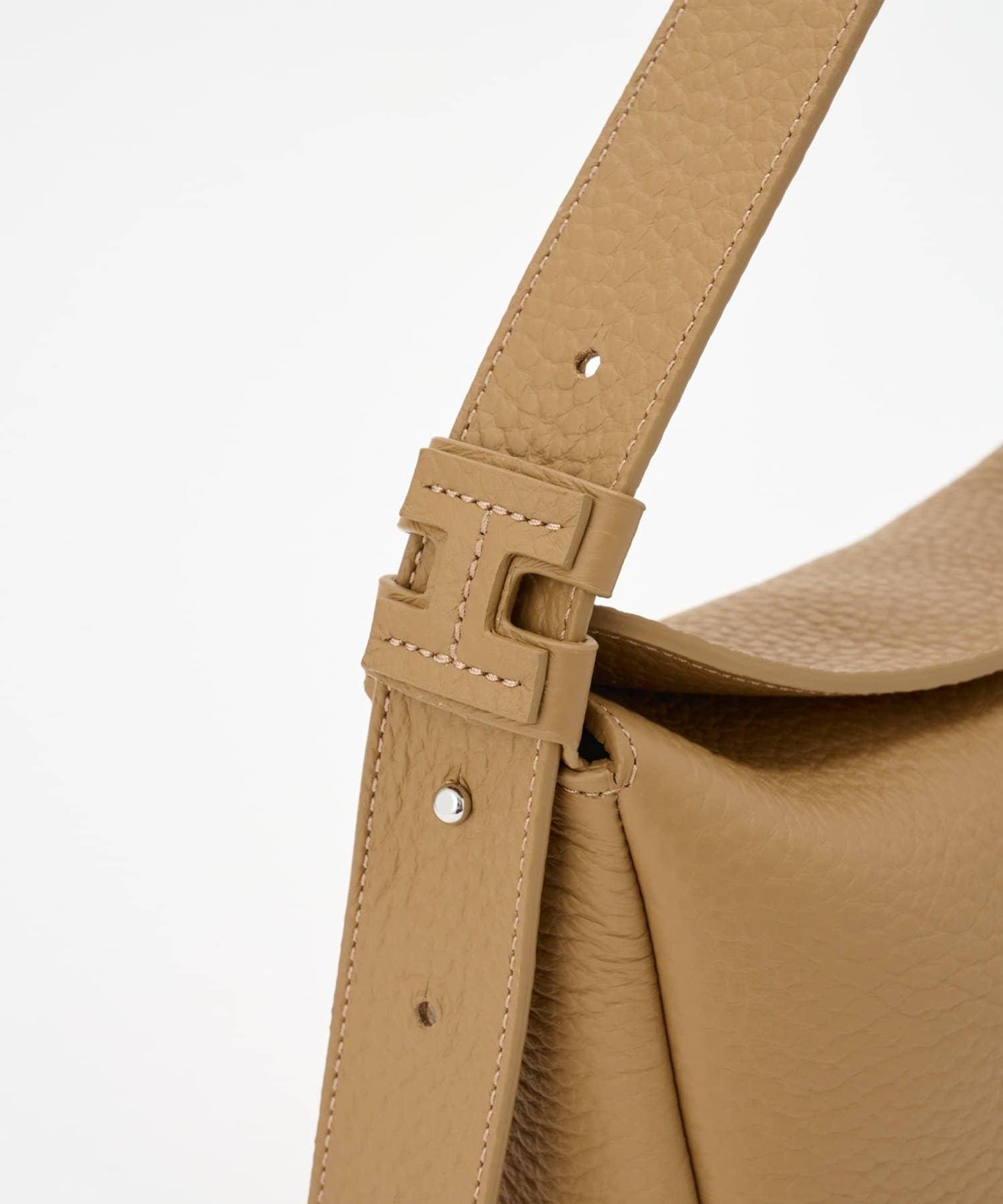 coming soon スウォーノ ALCE
