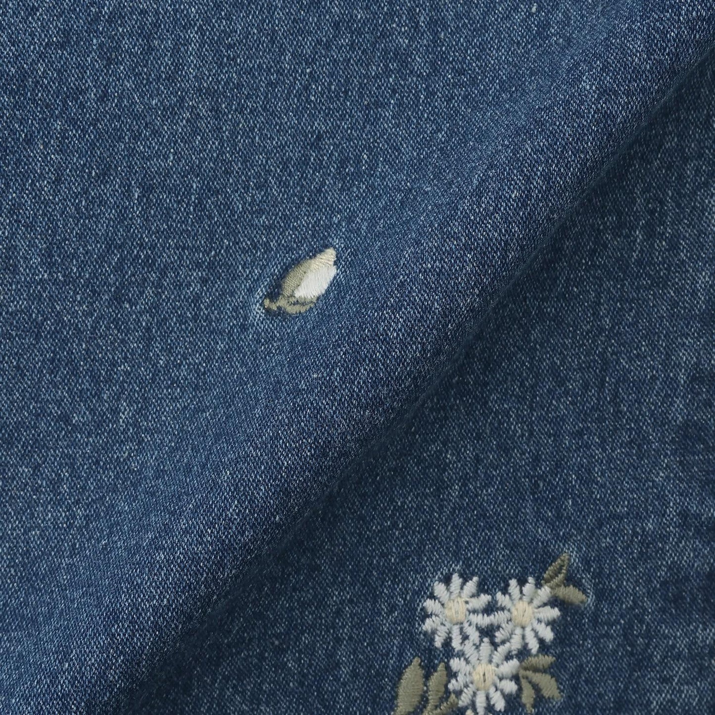 花刺繡牛仔面料牛仔褲