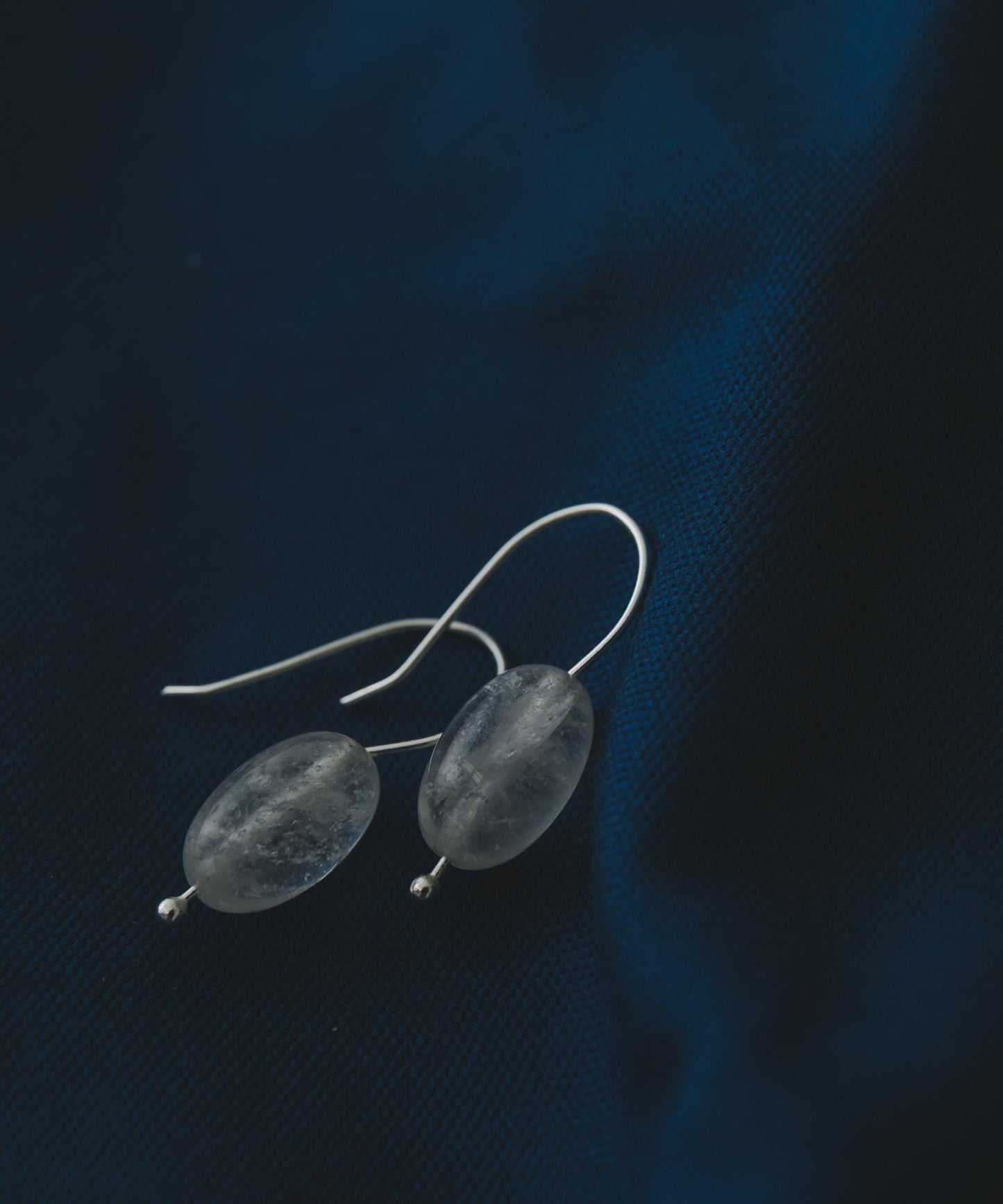 SMELLY so’ stone drop hook pierce 耳環