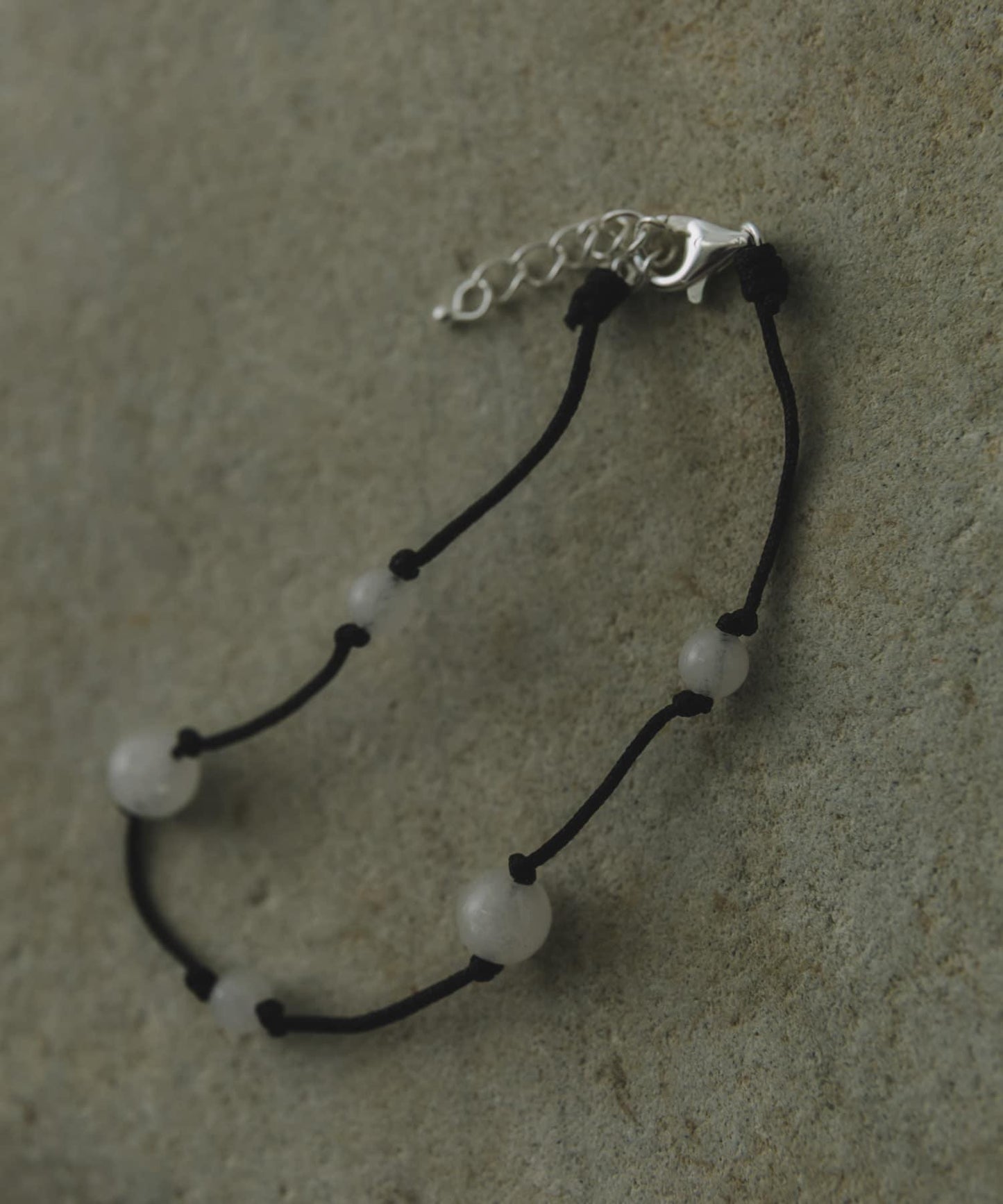 SMELLY so’ white jade bracelet 手鍊