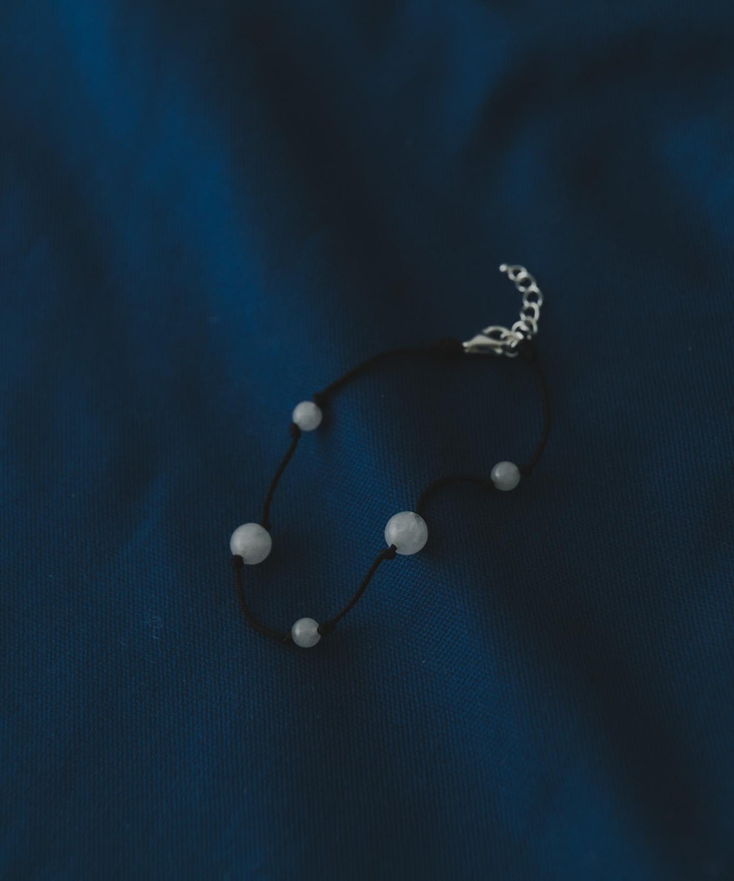 SMELLY so’ white jade bracelet 手鍊