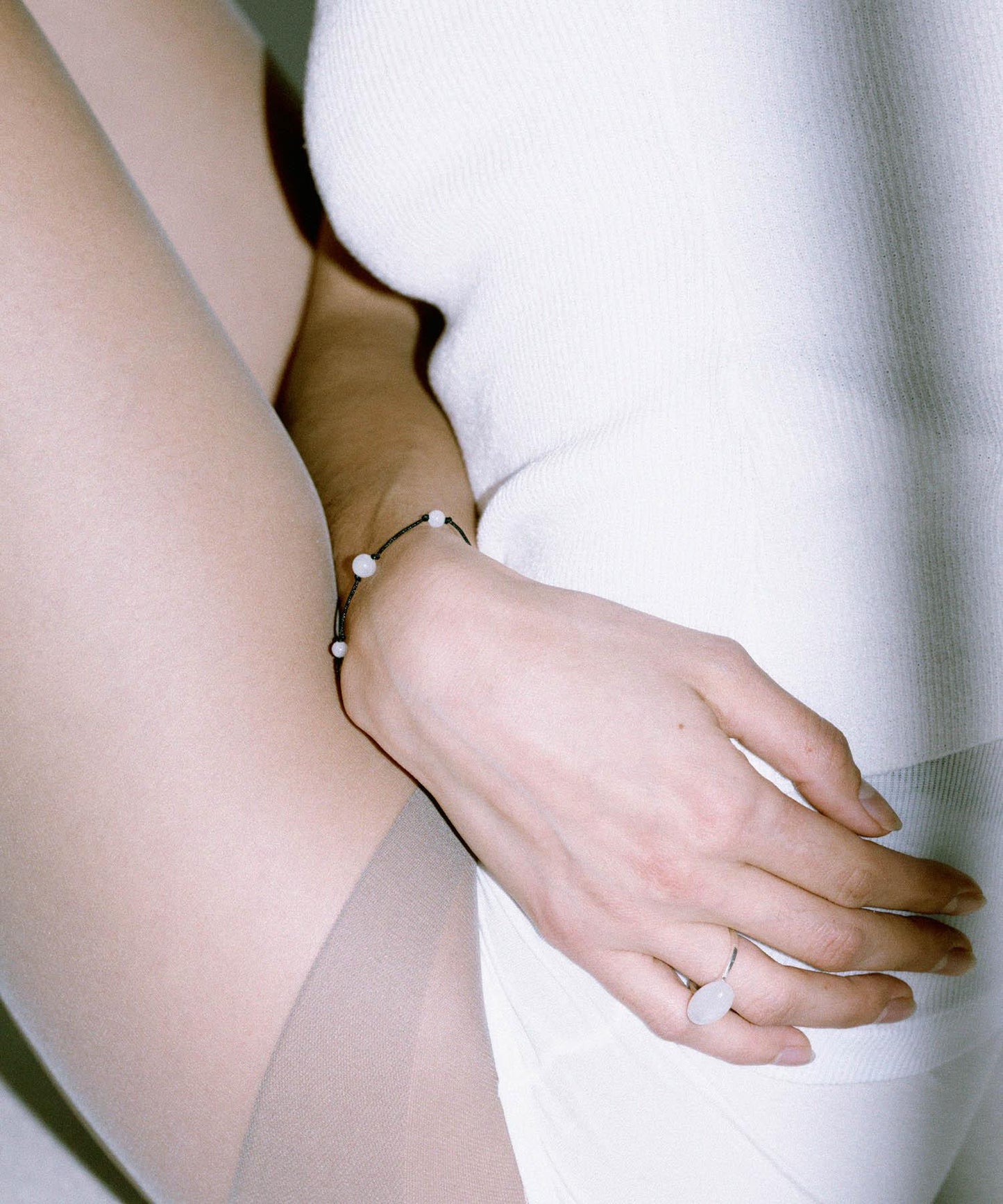 SMELLY so’ white jade bracelet 手鍊