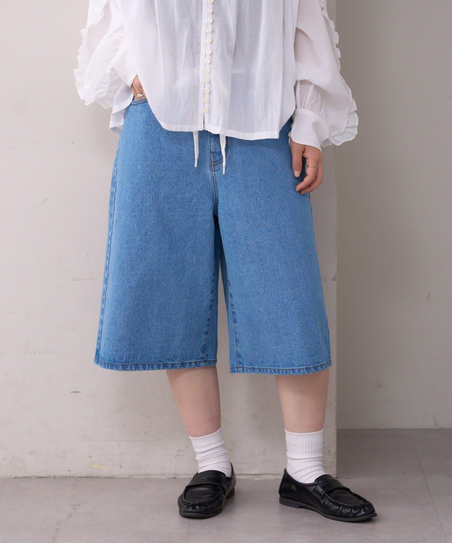 willow 牛仔短褲