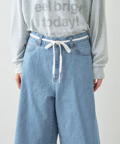 willow 牛仔短褲