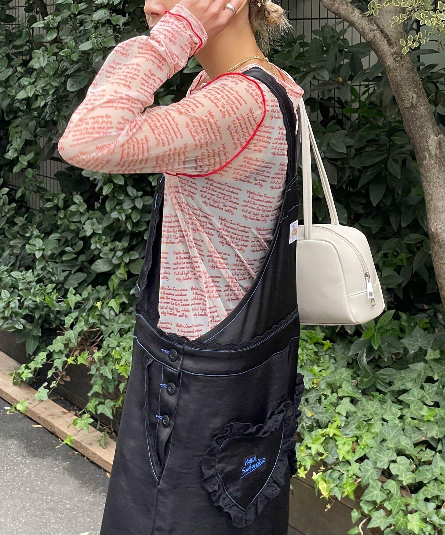 HELLO.SANFRANCISCO 蕾絲緞面揹帶褲