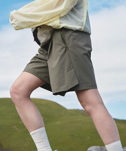 HIKE SHORTS 休閒短褲