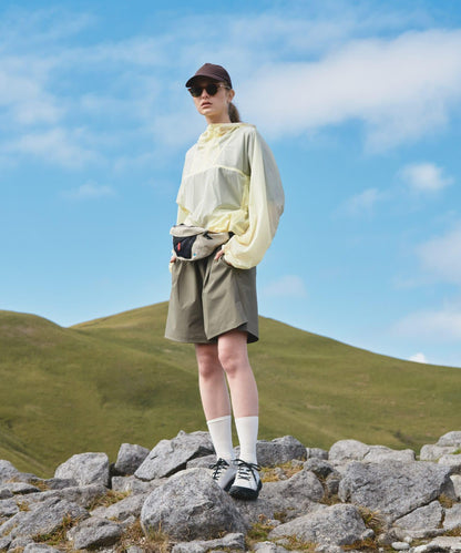 HIKE SHORTS 休閒短褲