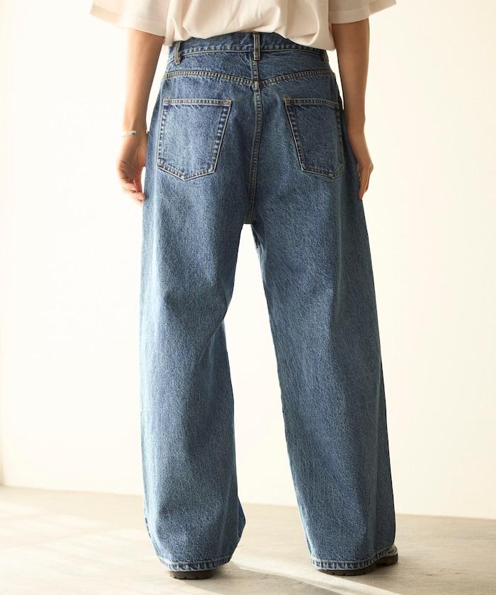 設計褶皺 Japan denim 寬鬆廓形 牛仔褲
