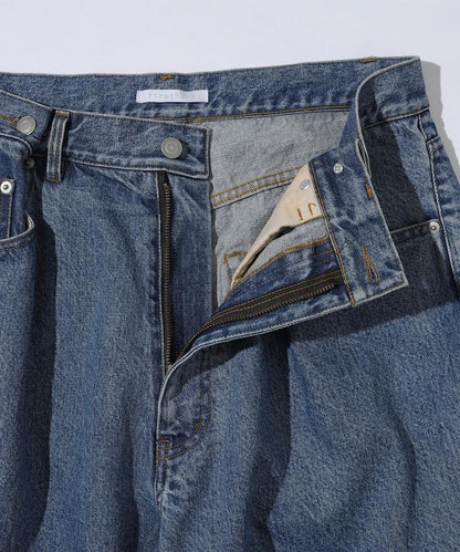設計褶皺 Japan denim 寬鬆廓形 牛仔褲