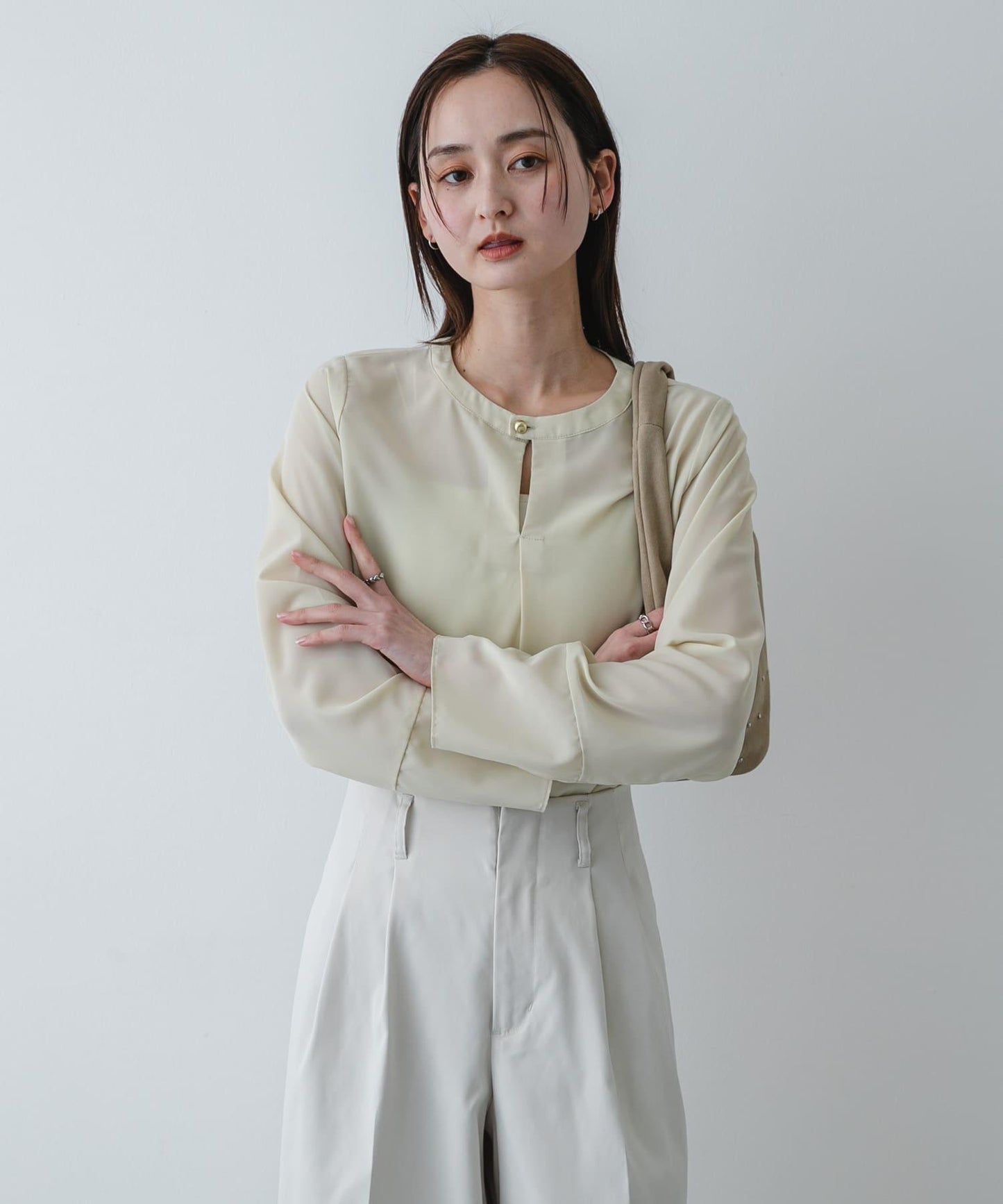 易打理 圓點拼色 T恤襯衫