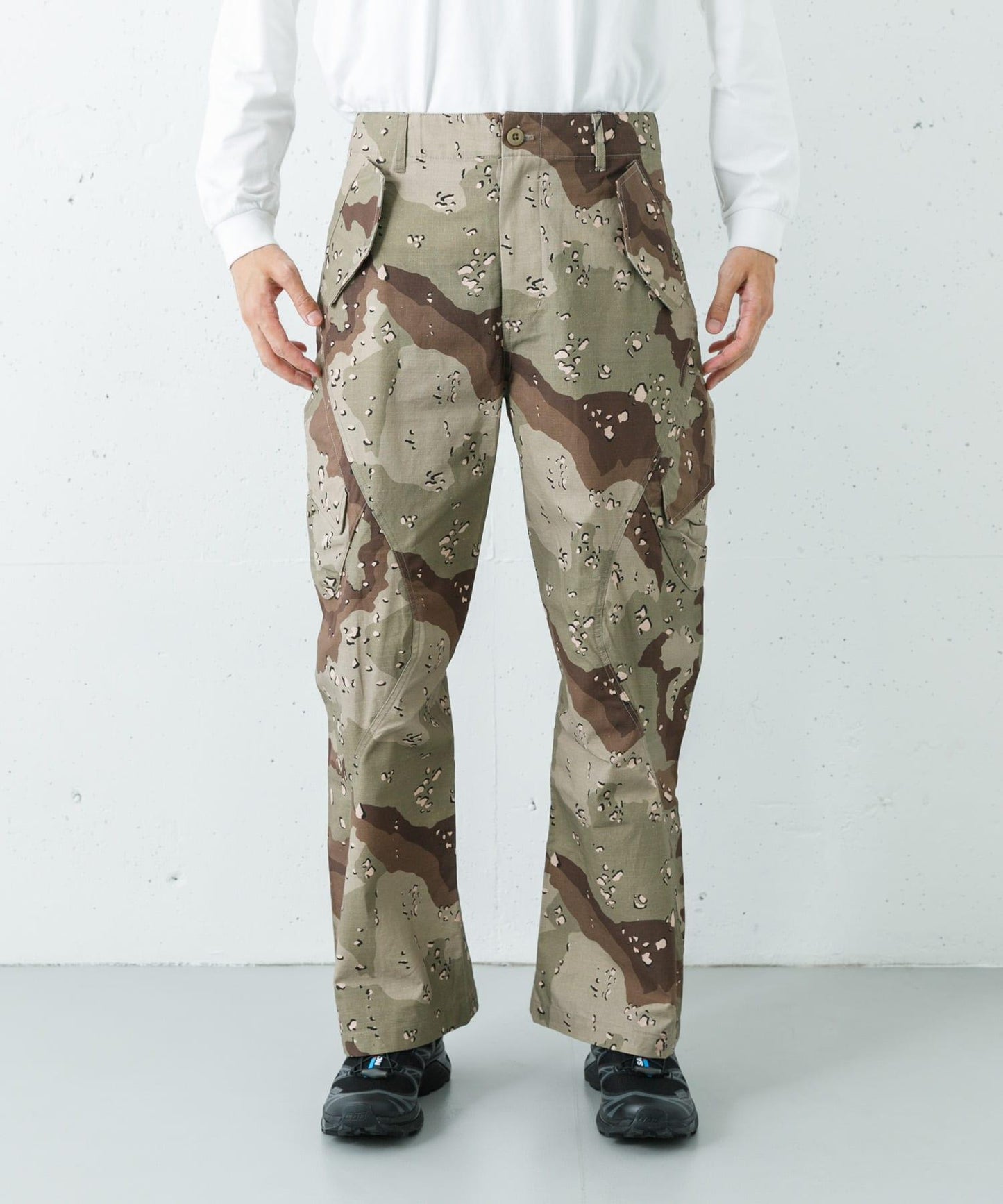 URBAN RESEARCH iD 3-D CUTTING 工裝褲