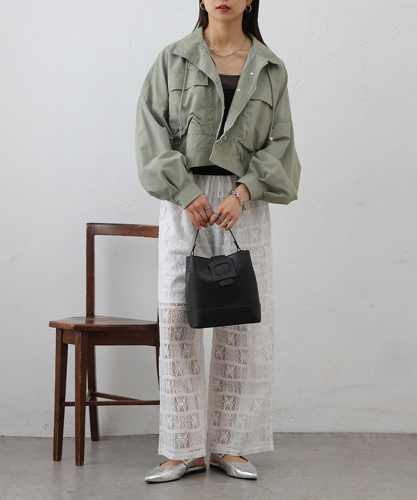 皮帶翻蓋設計水桶包