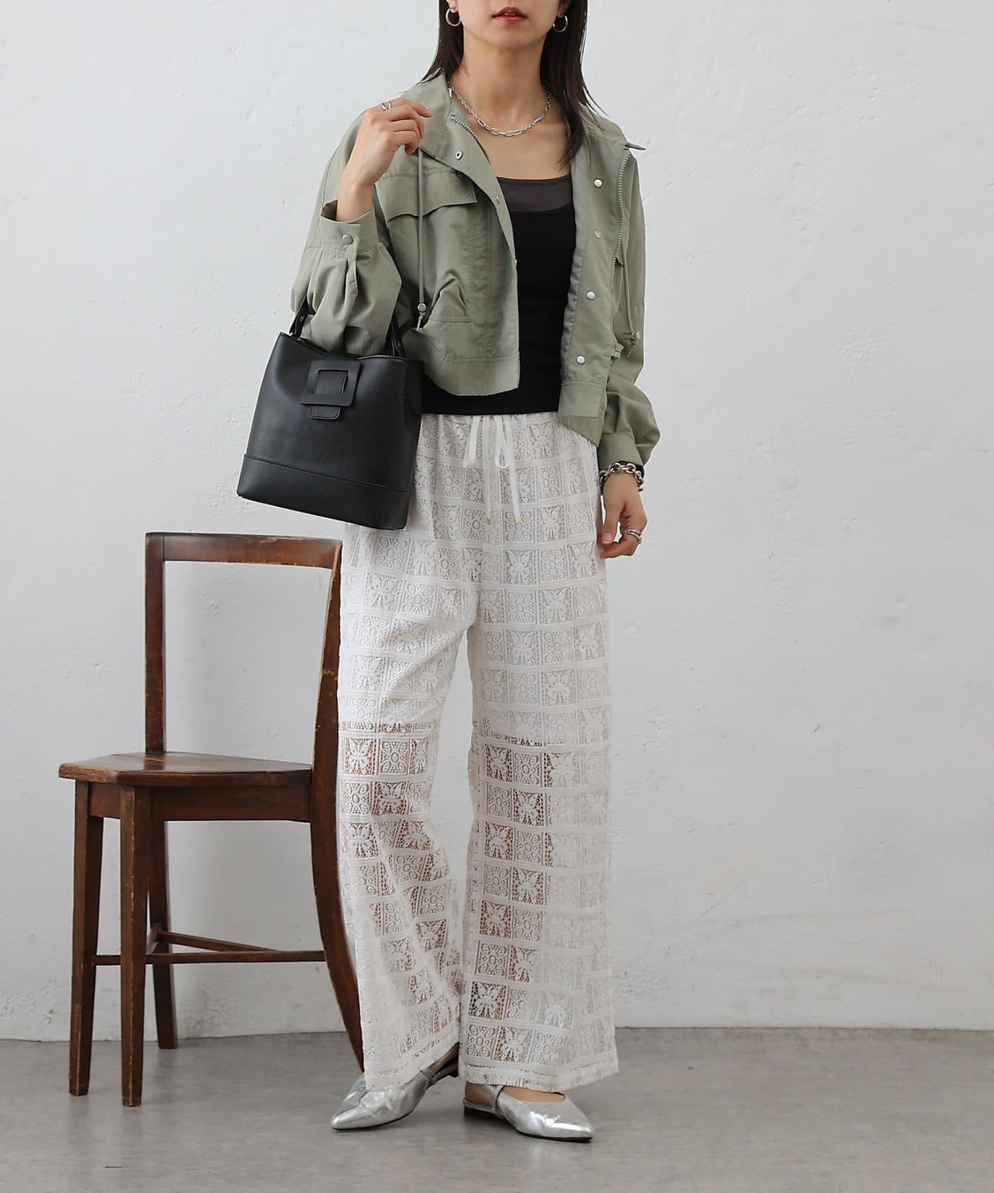 皮帶翻蓋設計水桶包