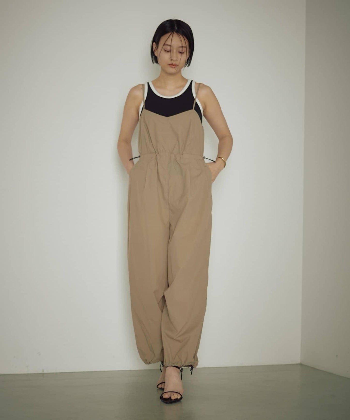earthy_ 尼龍吊帶連體褲