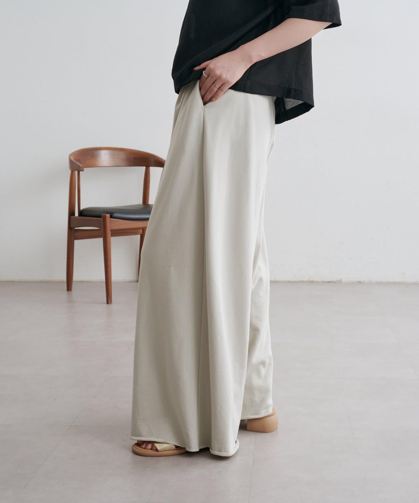 Omekashi 衛衣面料闊腿褲