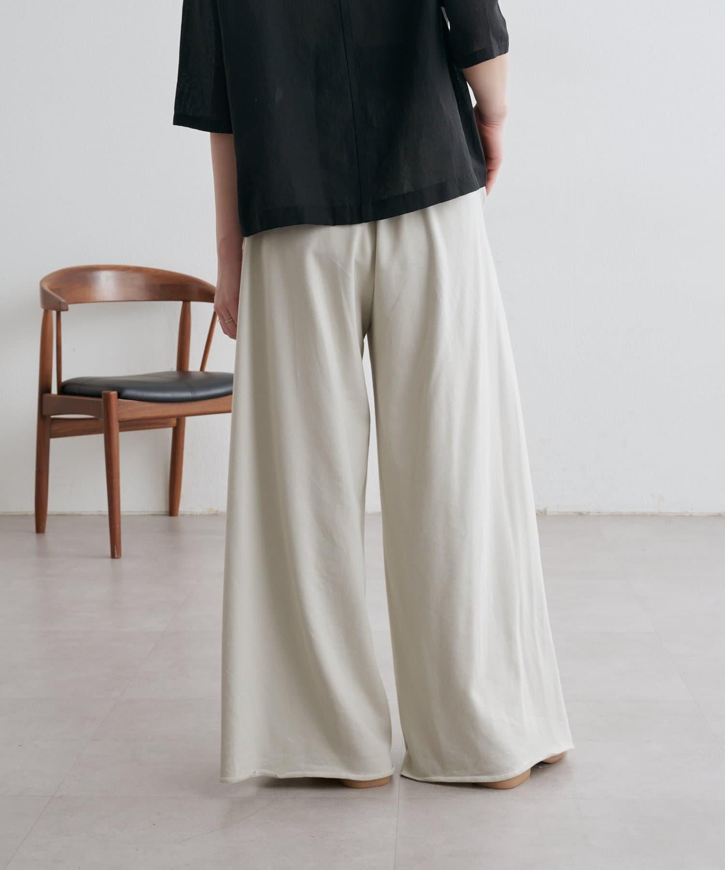 Omekashi 衛衣面料闊腿褲