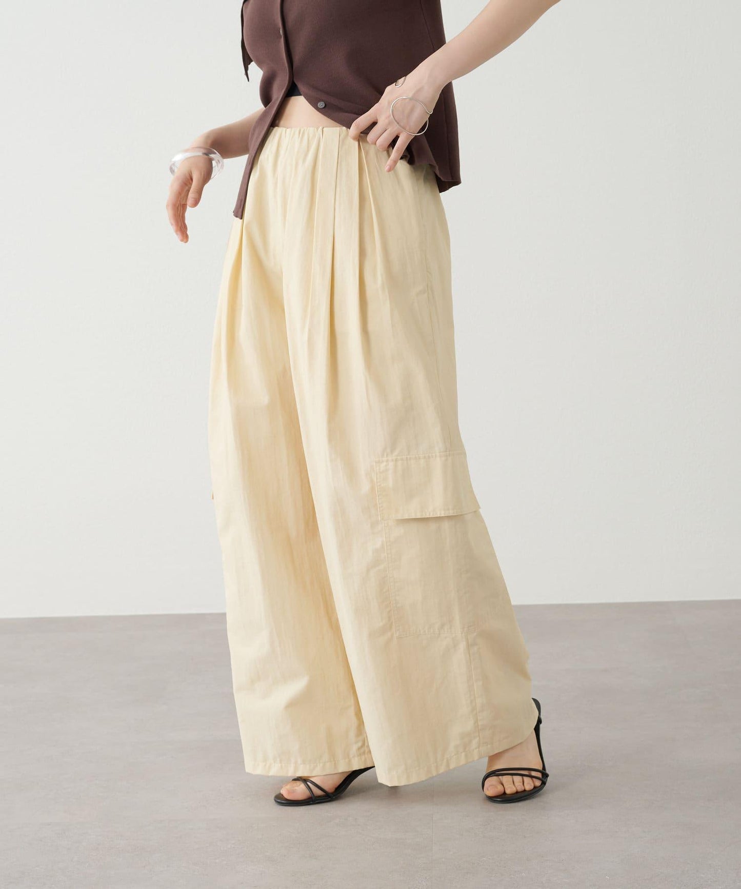 Omekashi 工裝休閒褲