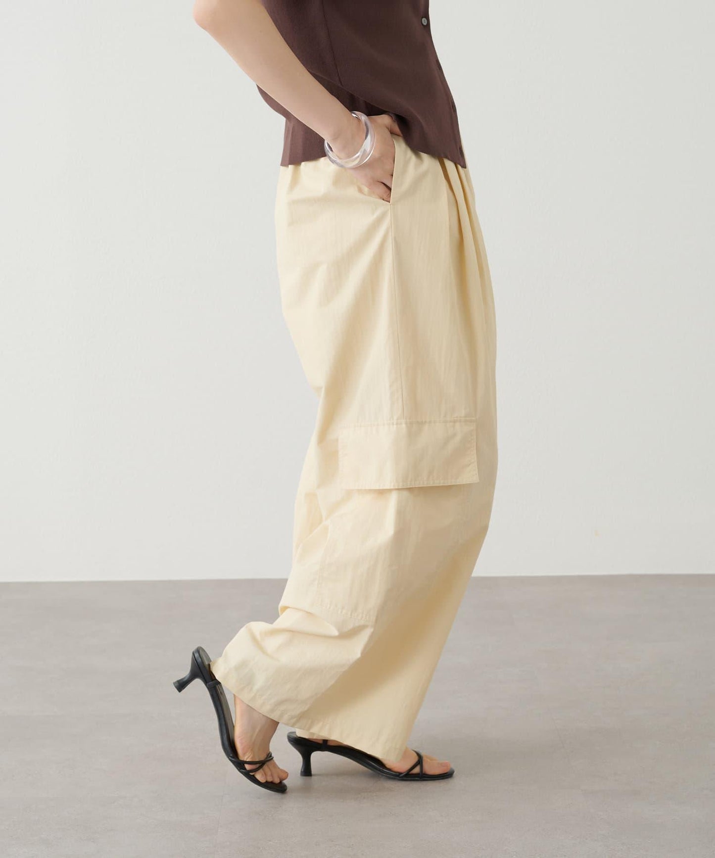 Omekashi 工裝休閒褲