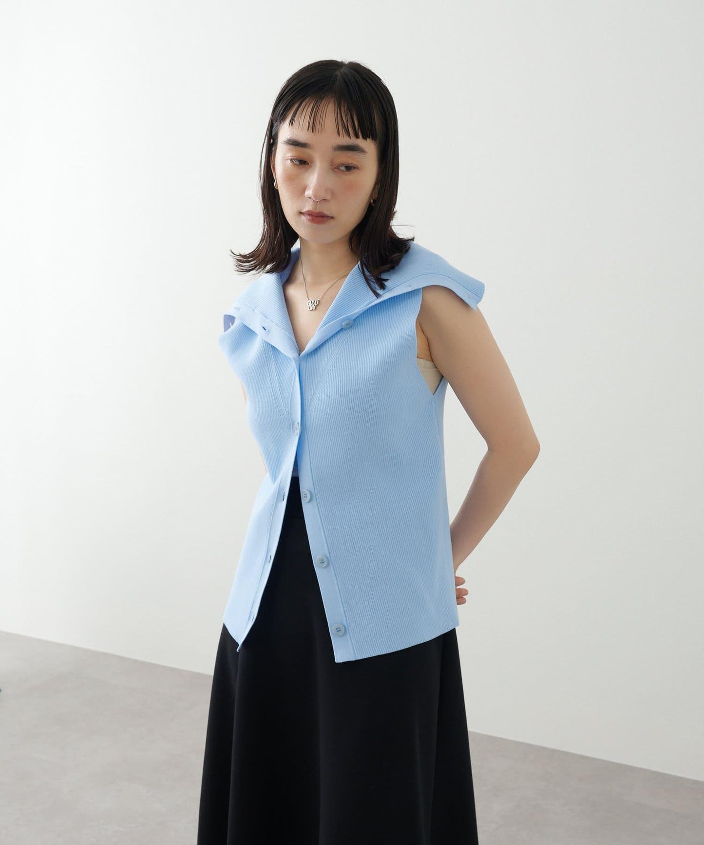 Omekashi 露肩領 針織背心