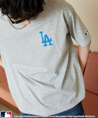 MLB 特別款 排版字體Logo T恤