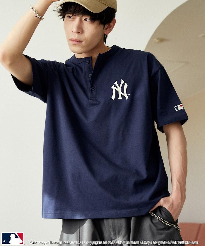 聯名 MLB 標誌印花 寬鬆 Henley領 T恤