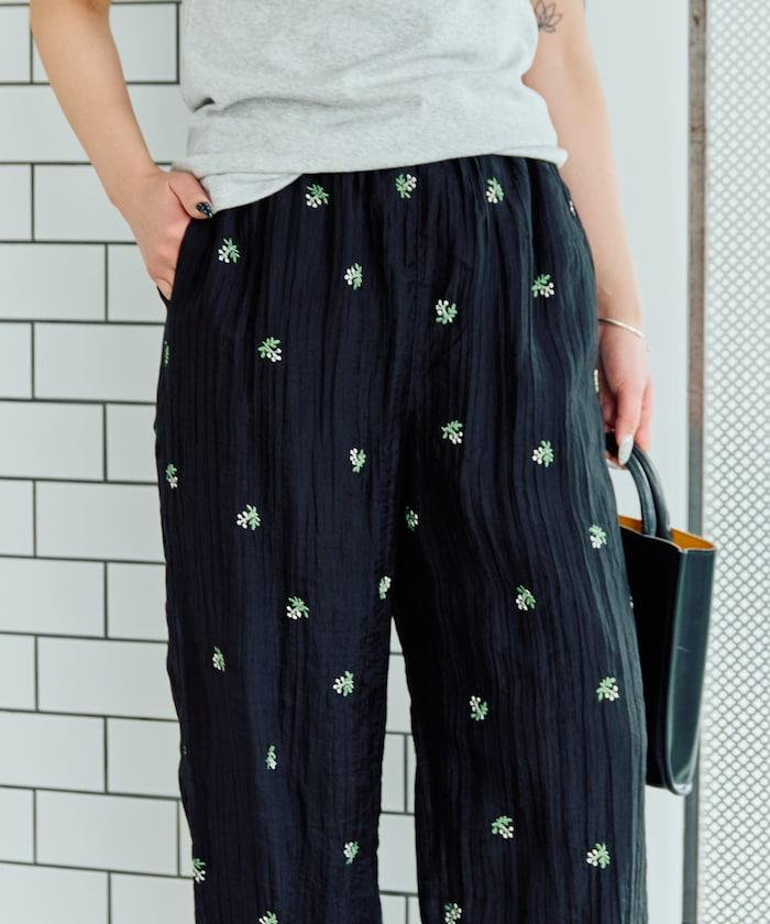 透紗寬鬆小花刺繡褲子