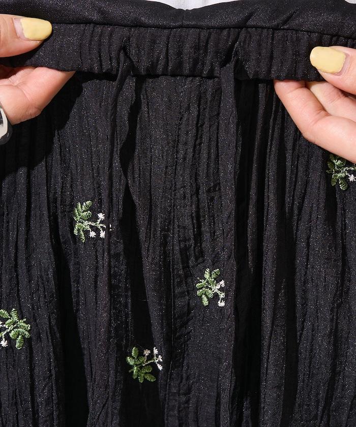 透紗寬鬆小花刺繡褲子