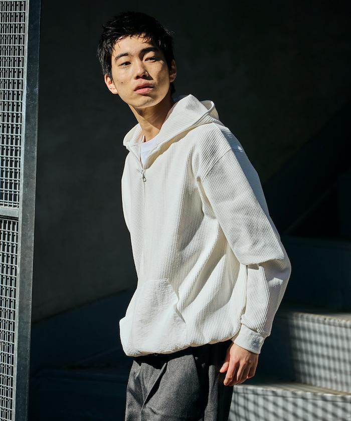 抽繩 科技風 口袋 拉鍊 保暖尼龍 連帽外套