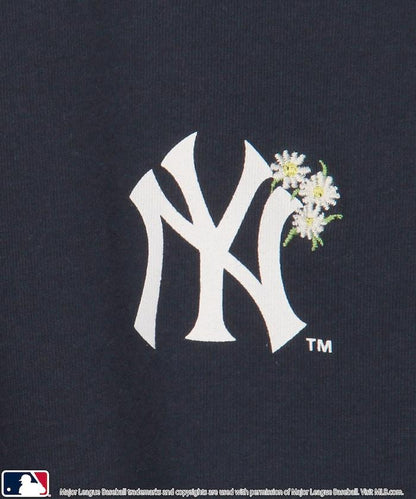 MLB 聯名款 小花刺繡 點綴設計 T恤