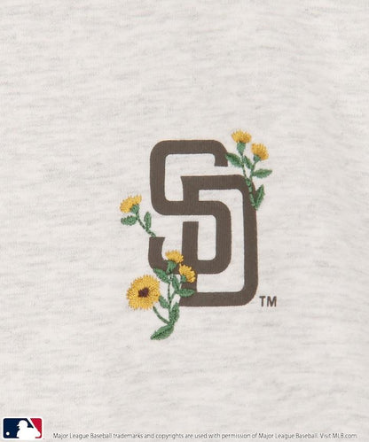 MLB 聯名款 小花刺繡 點綴設計 T恤