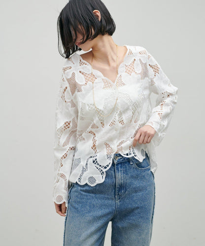 花卉刺繡蕾絲上衣