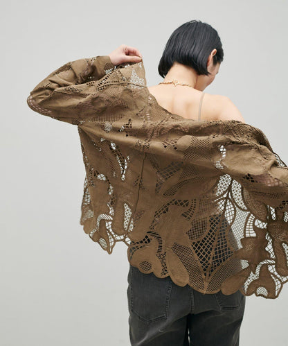 花卉刺繡蕾絲上衣