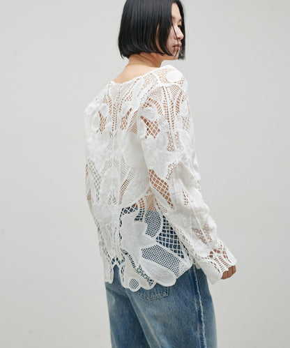 花卉刺繡蕾絲上衣