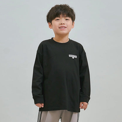 適合校園 帶姓名牌掛環 長袖T恤