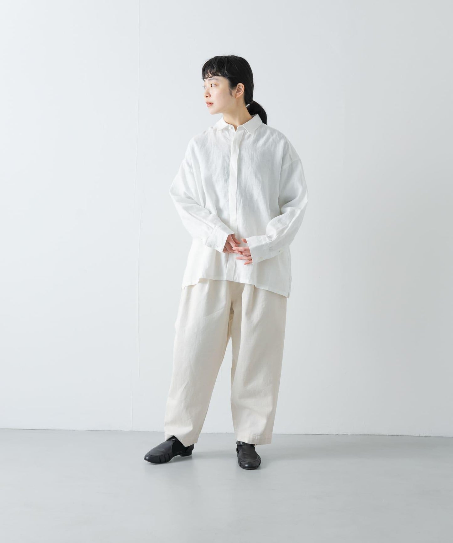 亞麻經典盒型寬鬆襯衫