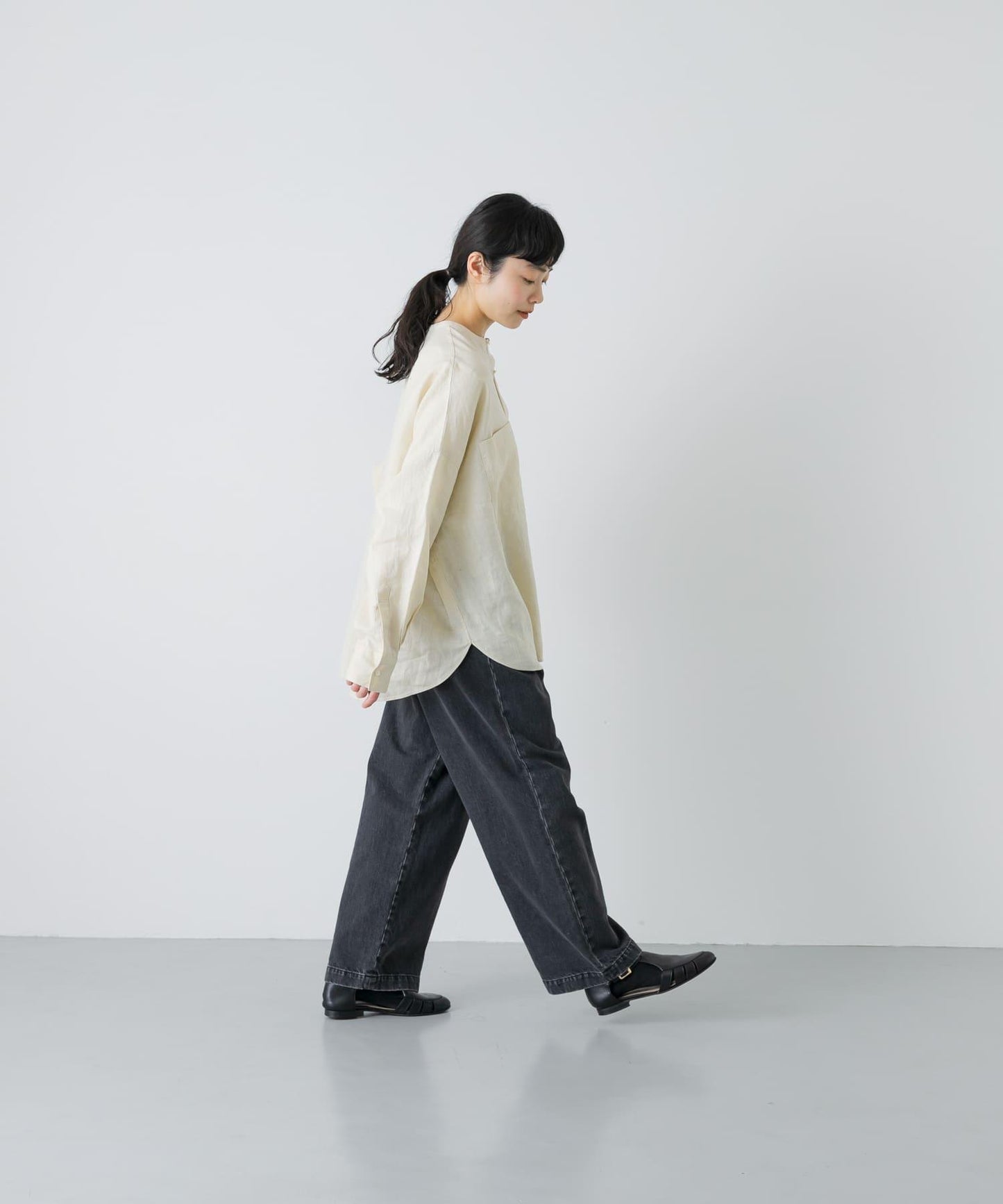 亞麻寬鬆雙口袋襯衫