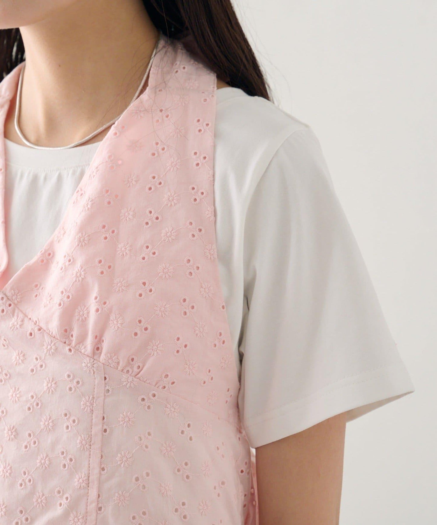 棉質刺繡露背上衣